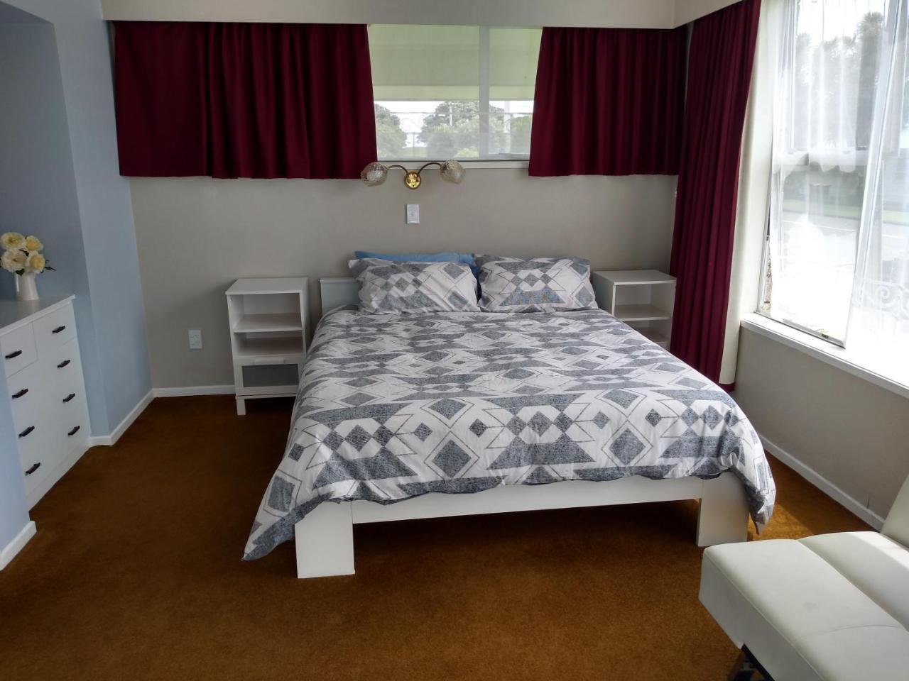 Ironsands B&B Patea Εξωτερικό φωτογραφία