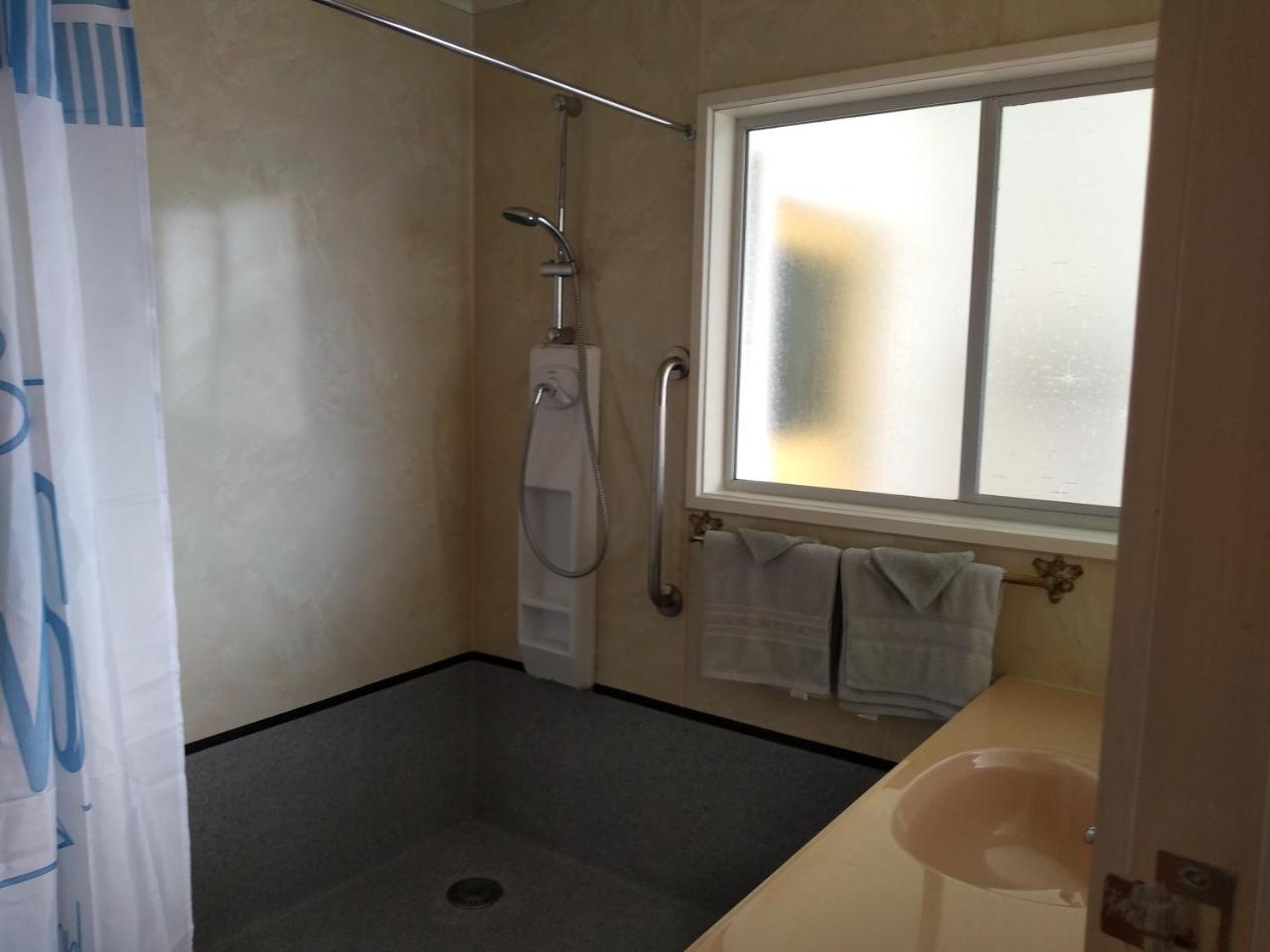 Ironsands B&B Patea Εξωτερικό φωτογραφία